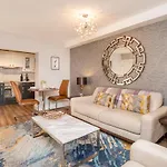 8 Blue Bridge- Elegant And Luxurious 1 Bedroom Apt- Free Parking * York