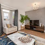 8 Blue Bridge- Elegant And Luxurious 1 Bedroom Apt- Free Parking