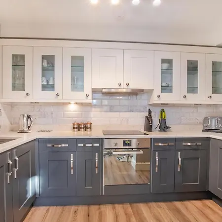 Apartmán 8 Blue Bridge- Elegant And Luxurious 1 Bedroom Apt- Free Parking York